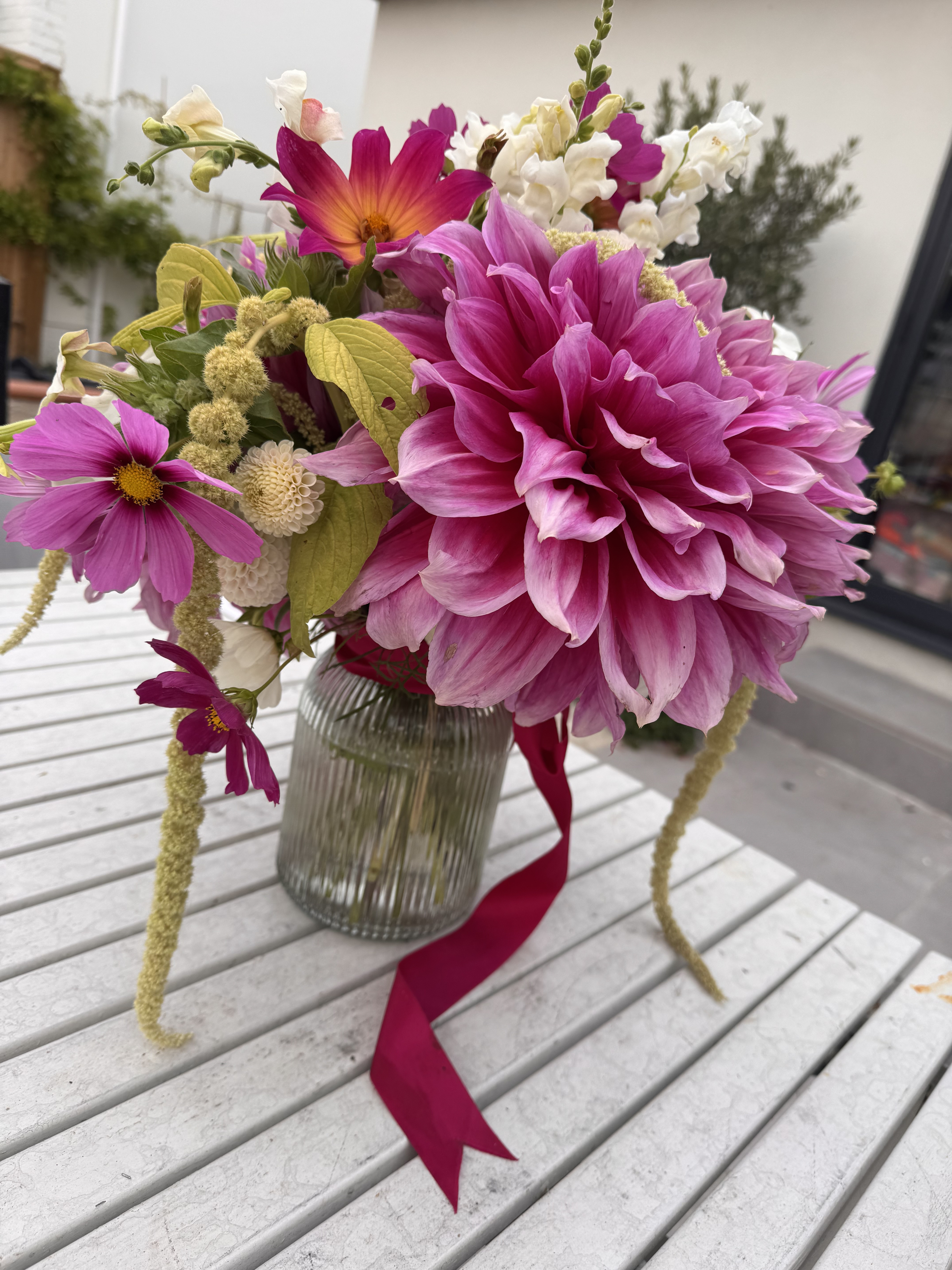 Pink roses - image 1 out of 5